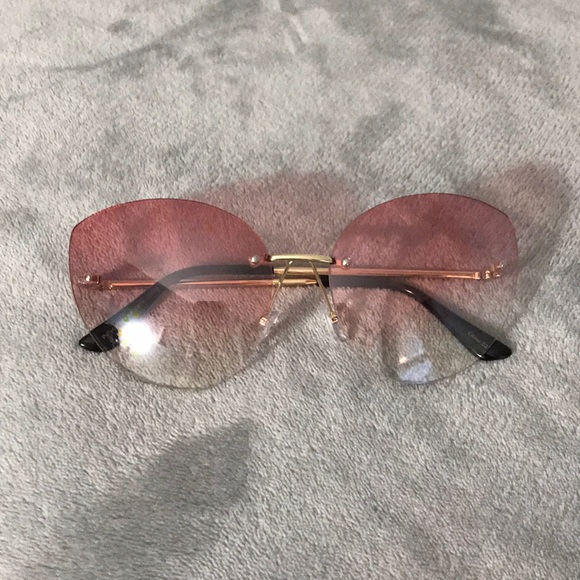 Accessories - Two-Toned Fashion Glasses